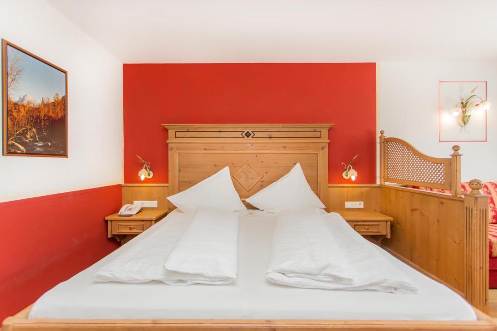 Familien- Und Vitalhotel Muehlpointhof Lofer Szoba fotó