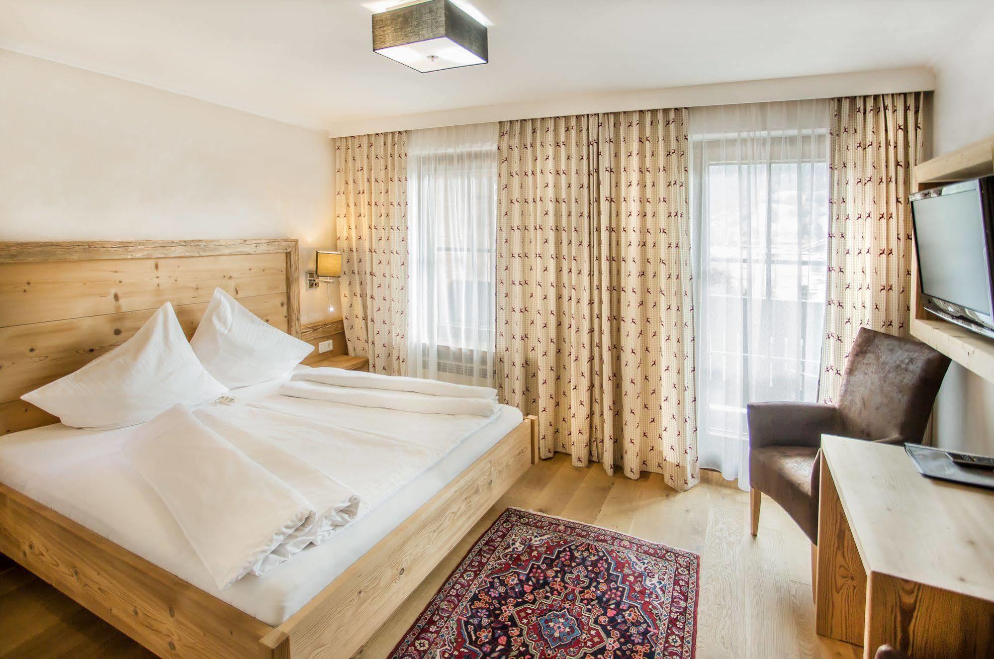 Familien- Und Vitalhotel Muehlpointhof Lofer Kültér fotó